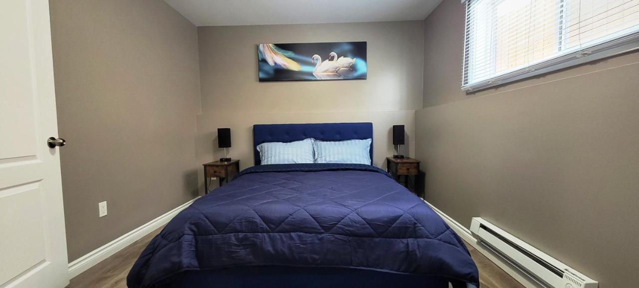 Blue Wave 2 Bedroom Suite Saskatoon Zewnętrze zdjęcie